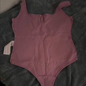 Abercrombie & Fitch Dusty Rose Bodysuit